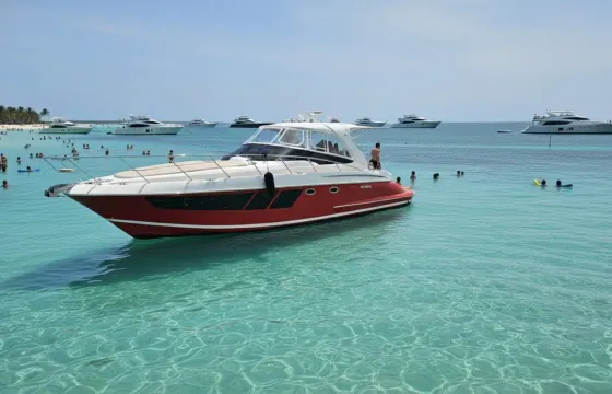 Luxury 50’ Doral Alegria • VIP Yacht Charter • Isla Mujeres & Playa Norte