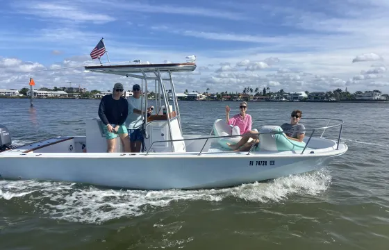 Captained  22' Boston Whaler Boat! Get on the water today!
