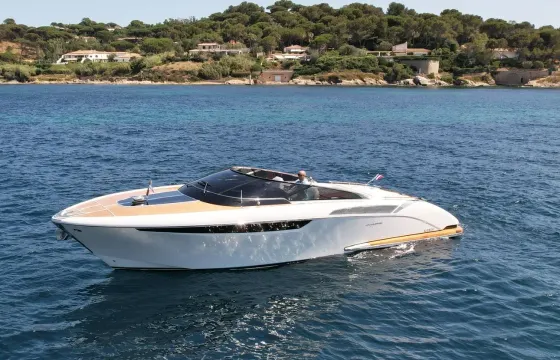Beautiful Riva 38 Luxury Charter in Saint Tropez