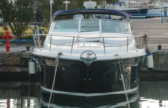 Sea Ray Sundancer 37 Yacht for Cruise in Corfu