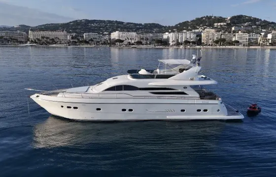 VZ 68 Luxury Yacht Charter – French Riviera Sailing Adventure