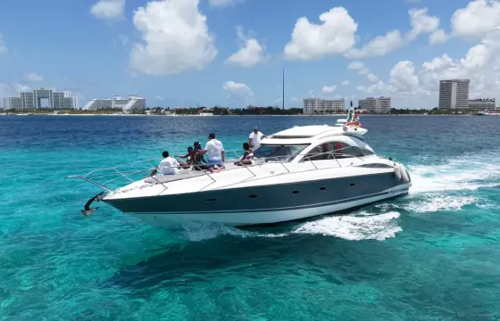 Enjoy Cancun in 55ft Sunseeker Luxury Yacht