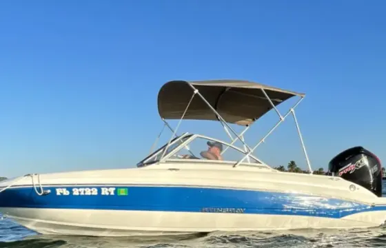 BOAT FUN  IN THE SUN -Treasure Island 19ft Stingray DECKBOAT