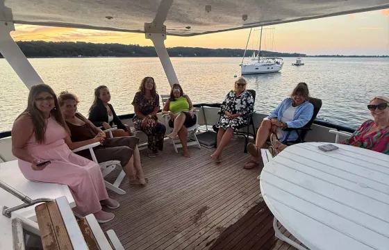 45ft Sundeck Motor Yacht in Glen Cove