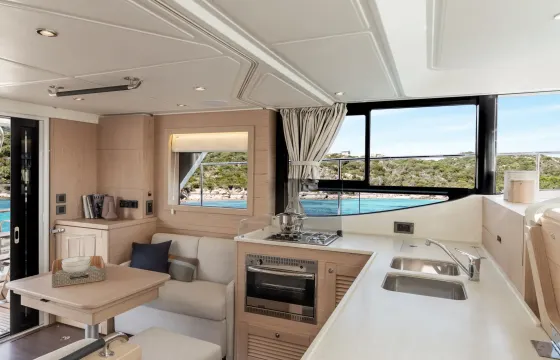 Skippered Charter - Beneteau Swift Trawler 47 in Ta' Xbiex, Malta