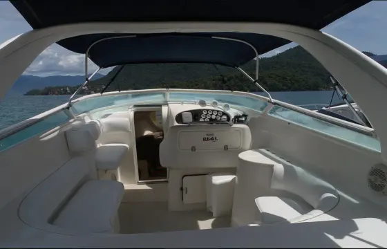 32' Real Charter in Angra dos Reis, Brazil for 12 person