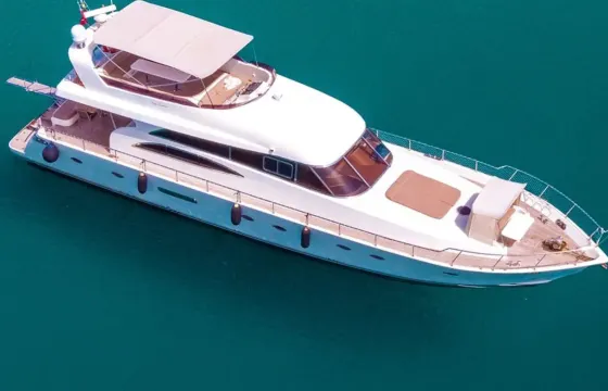 Power in İstanbul Amazing yacht