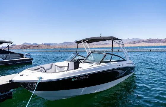 Sleek & Stylish Monterey M22