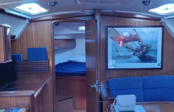 Explore The Algarve Coast, Aboard Sailing Yacht Bavaria 41 ROCINANTE