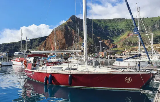 Authentic Sailing in Greece | 42ft Owner Yacht with Skipper