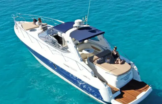 Unforgettable Day Trips on the Riviera – Charter Cranchi Endurance 41