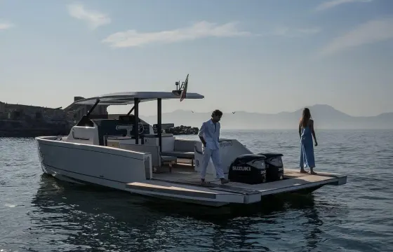 Luxury Yacht BoatVibe 40ft for Capri and the Amalfi Coast