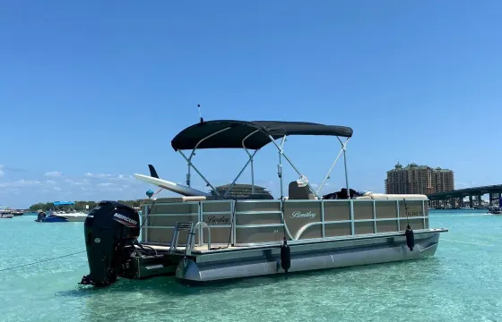 10 Person Suntracker Pontoon Fort Walton Beach - Fuel included
