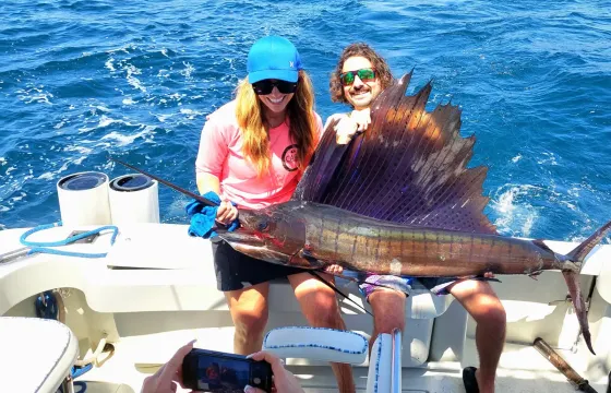 Professional Fishing Charter - 32ft Luhrs Sport Fisherman Yacht