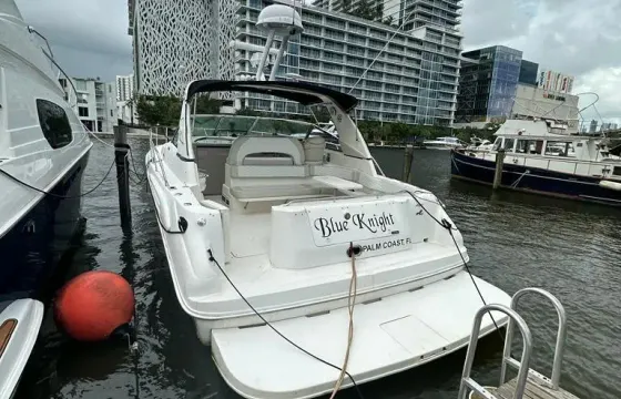 44ft New Sundancer Yacht In Miami!