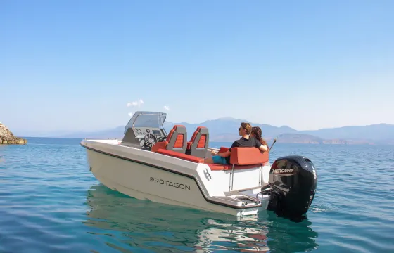 Protagon Yachts 20s – Mercury 150HP Boat Rental in Split