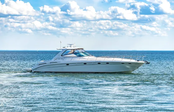 60ft Sea Ray Sundancer Luxury Yacht in Mississauga