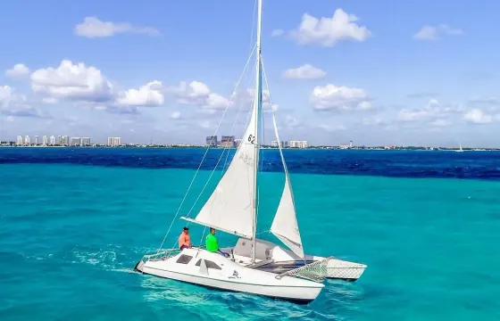 Private Antaris 680 Sailing Catamaran Tour in Cancún!!
