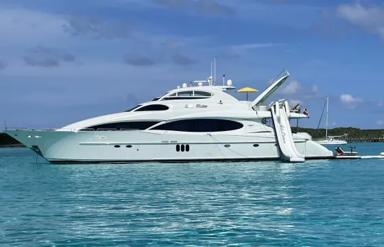 Gorgeous 112 foot Lazzara Megayacht with all the Toys for Charter with crew