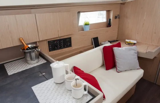 Agile and Stylish Beneteau Oceanis 41.1 Sailing Yacht