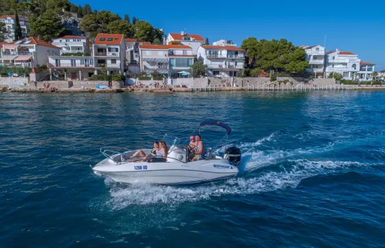 Quicksilver 555 commander - Tribunj, Sibenik-knin County