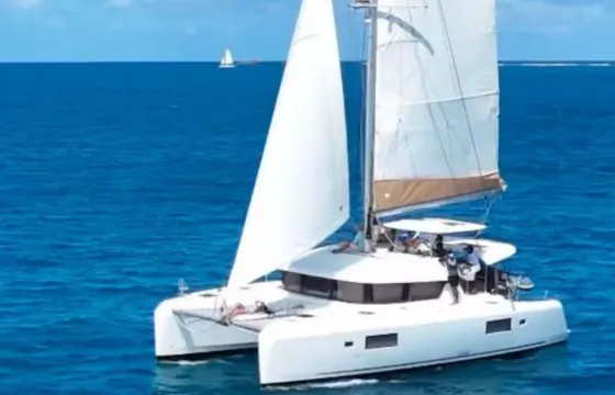 Catamaran Lagoon 450 from Marina Puerto del Rey in Fajardo