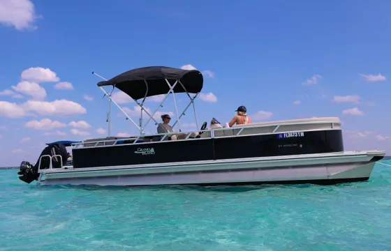 25' Tahoe Pontoon Rental In Fort Walton Beach, FL