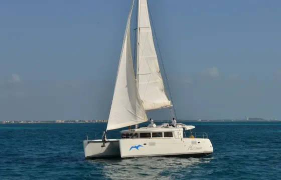 45ft  Luxury Catamaran Private Charter / Capacity 38 people