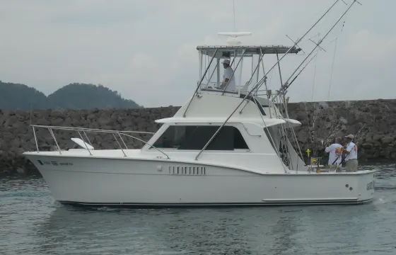36' Hatteras Sport Fishing Boat for Charter in Jaco, Costa Rica