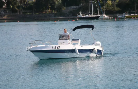 Rent Bluline 19' open, Honda BF100 in Vela Jana, Krk