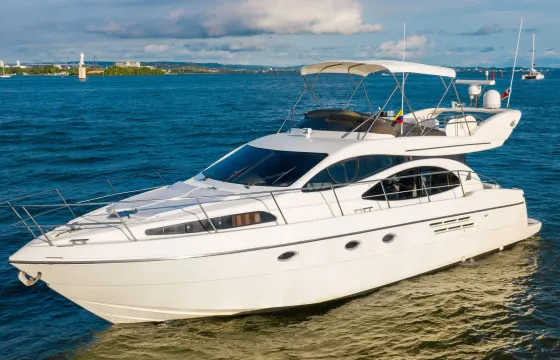 Discover Cartagena by 46ft Azimut Motor Yacht