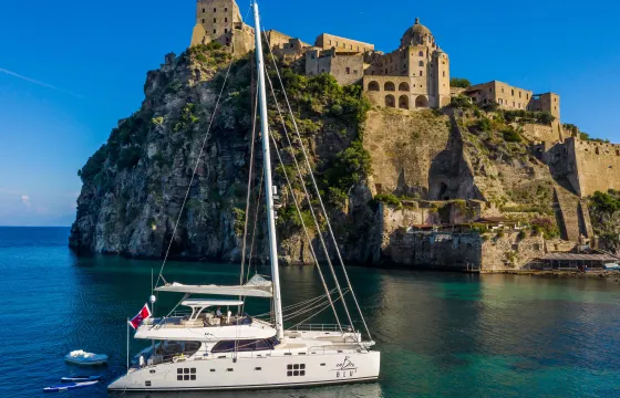 LUXURY CATAMARAN - AMALFI COAST & GULF OF NAPLES