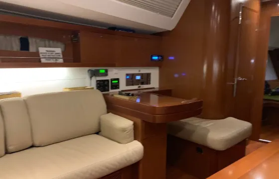 Beneteau Oceanis 50 Cruising Yacht in Rock Hall, Maryland
