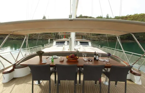 QUEEN LILA  This Wonderful Deluxe Gulet  is 30 m Long and for 12 People.
