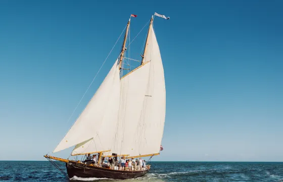 Captained 80' Sailing Schooner Charter In Key West, Florida