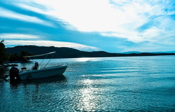 Thomas Alexander 460 Vourvourou Chalkidiki Greece, No license required
