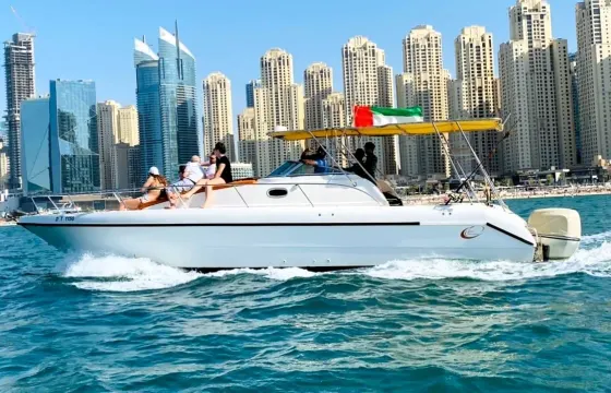 Charter Private 45ft Quality Yacht 1 Bed Room in Dubai Marina