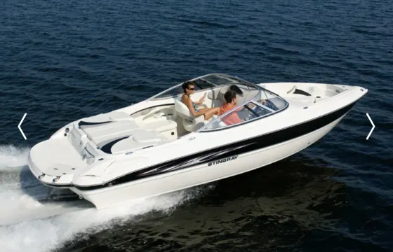 Stingray 225 CR Bowrider Self Driving Boat for 8ppl