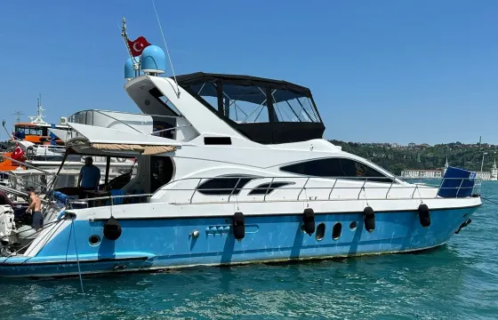 Bella Azimut 20m for Luxury Trip in Istanbul
