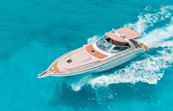Exclusive Sea Ray 46ft Luxury Yacht in Quintana Roo