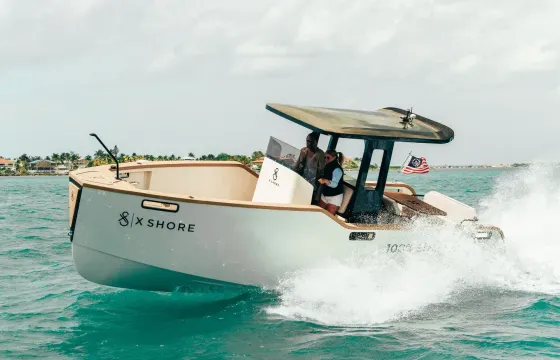 26' New Clean Swedish Electric Powerboat with Captain Detroit