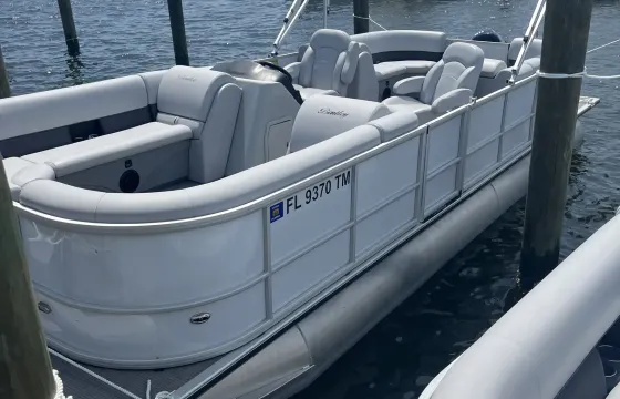Crab Island, New 2024 Bentley Legacy 24ft luxury pontoon boat with 115HP motor!