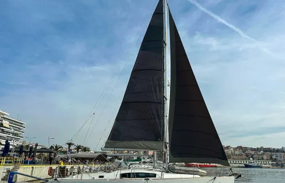 Benetau Oceanis 43 Sailing Yacht Charter in Kavala, Greece