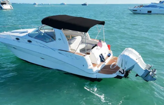 Enjoy Miami aboard 40ft Sea Ray Motor Yacht - 10 Guests Capacity