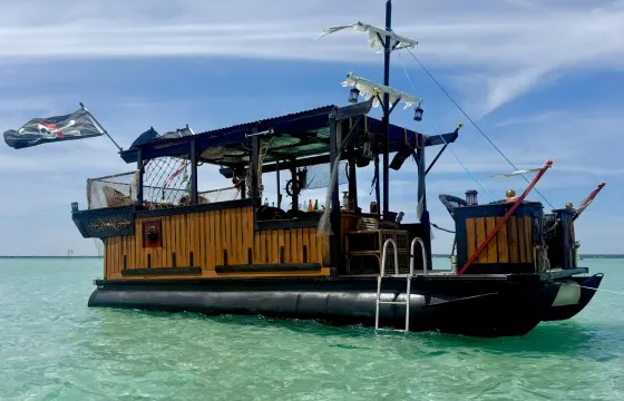 Destin’s Only Pirate Pontoon Boat | Accommodate up to six guests onboard