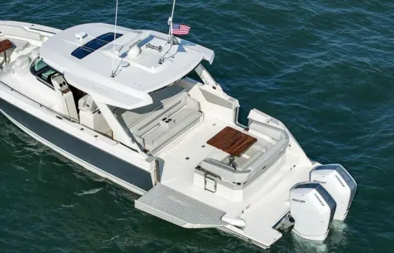 Brand New Tiara 43' LS - Captain, Crew, Fuel Included