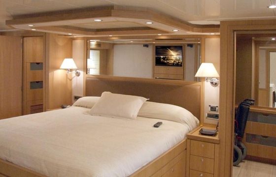 Bandido 90 Luxury Motor Yacht Charter
