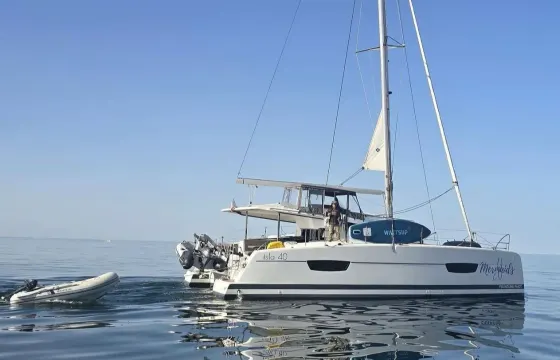 Catamaran Fountaine Pajot Isla 40 to explore the majestic Tagus River