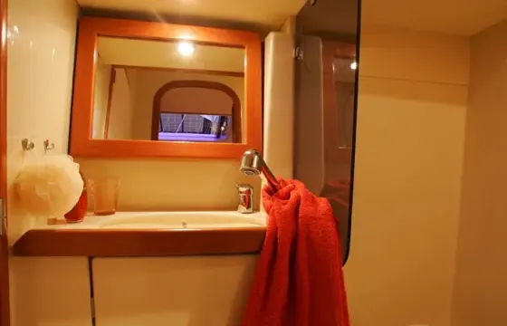 Charter Dufour 455 Grand Large Cruising Monohull in Marina di Ragusa, Sicilia
