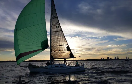 Sunset Cruise Lady Liberty, Wall Street and the Brooklyn Bridge
